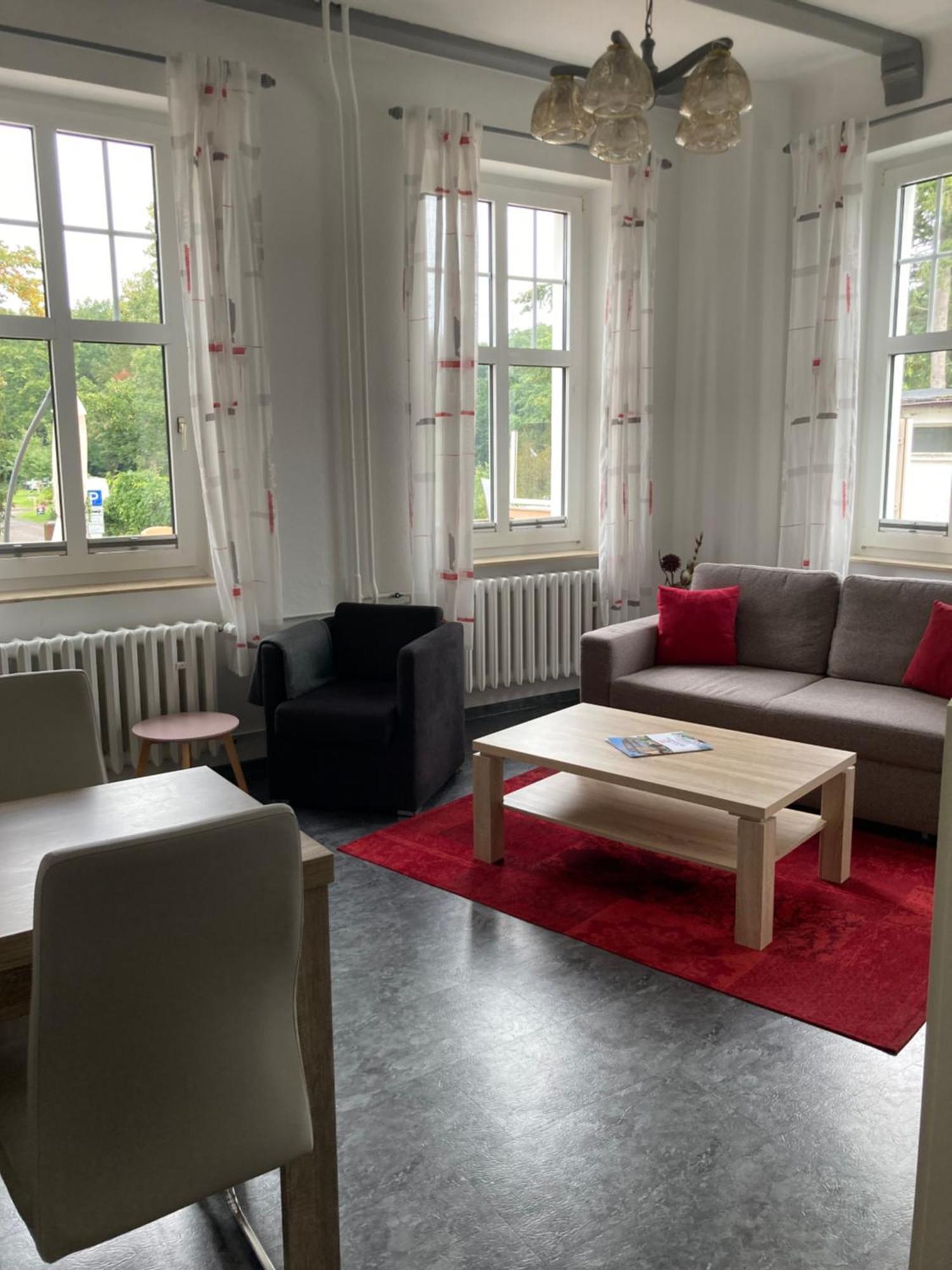 Haus Brandenburg Aparthotel Stechlin Exteriör bild