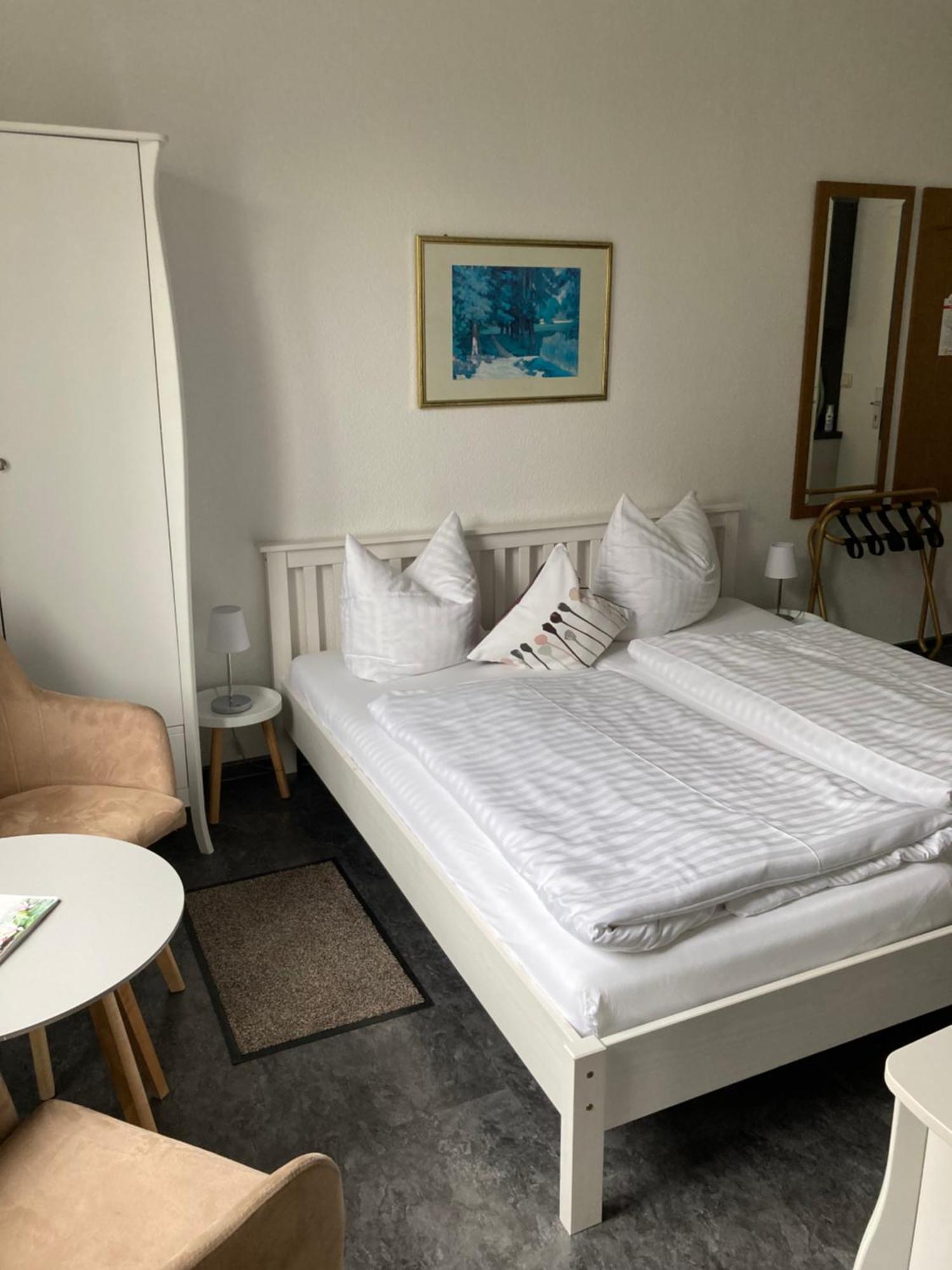 Haus Brandenburg Aparthotel Stechlin Exteriör bild