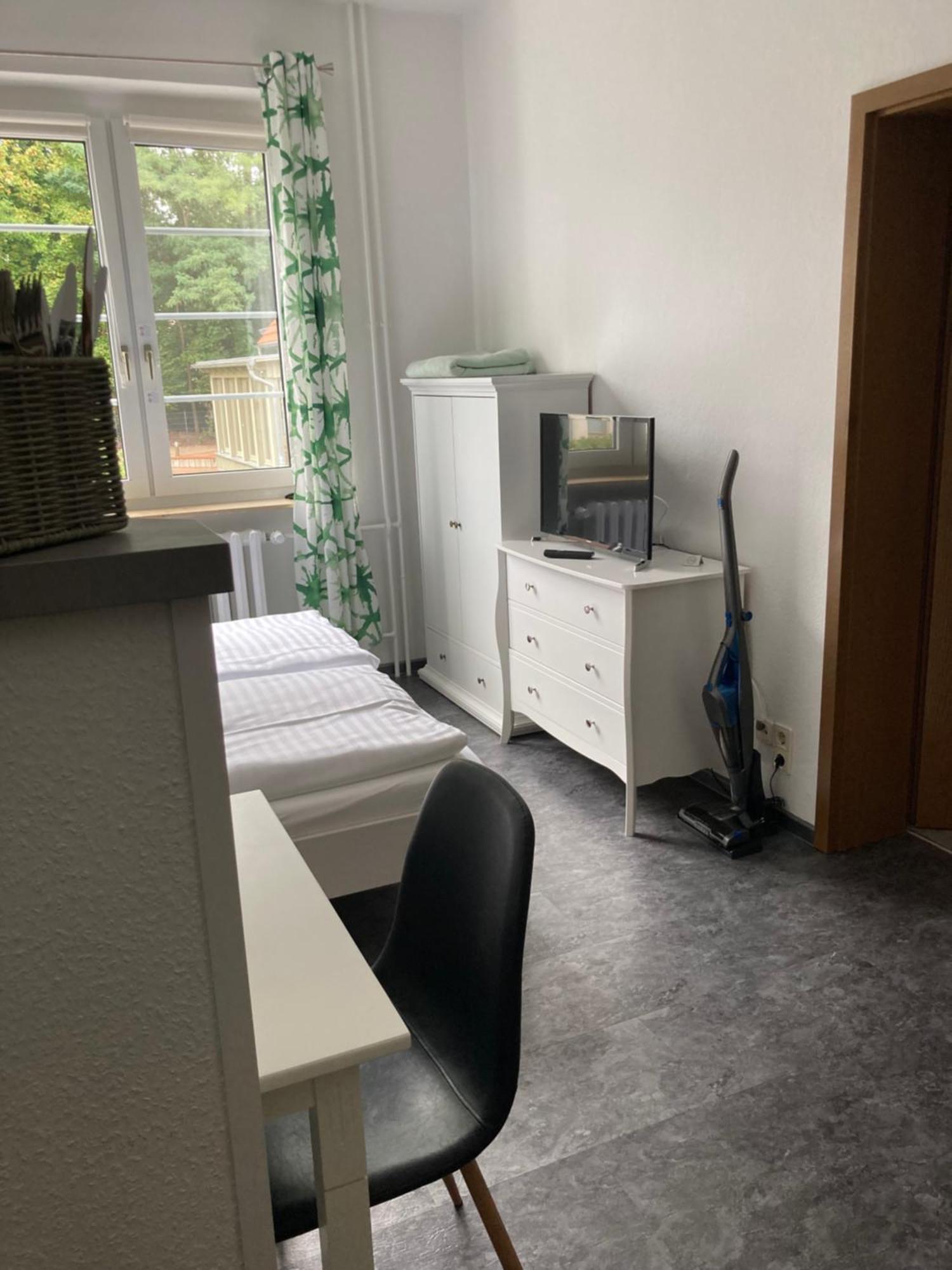 Haus Brandenburg Aparthotel Stechlin Exteriör bild