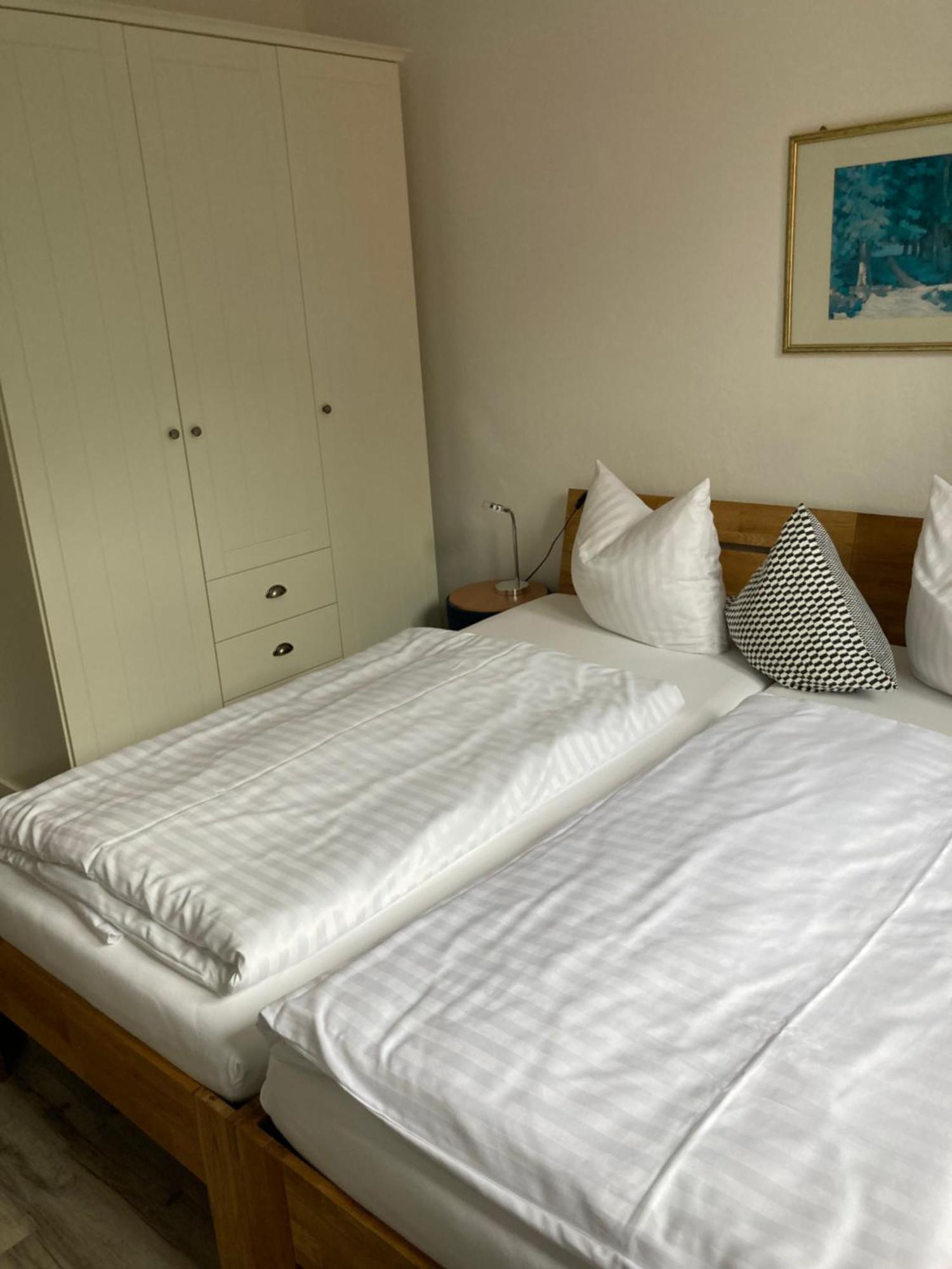 Haus Brandenburg Aparthotel Stechlin Exteriör bild