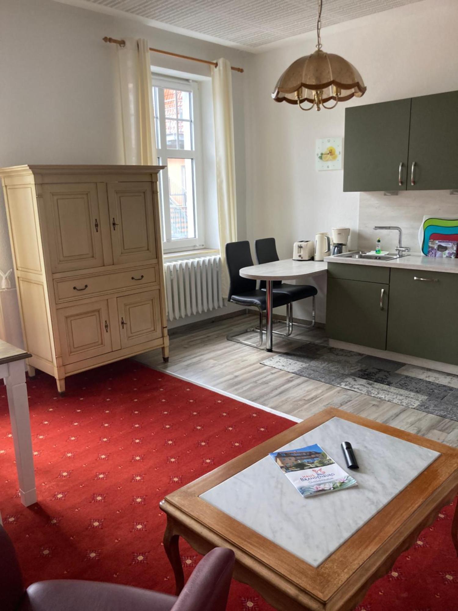 Haus Brandenburg Aparthotel Stechlin Exteriör bild