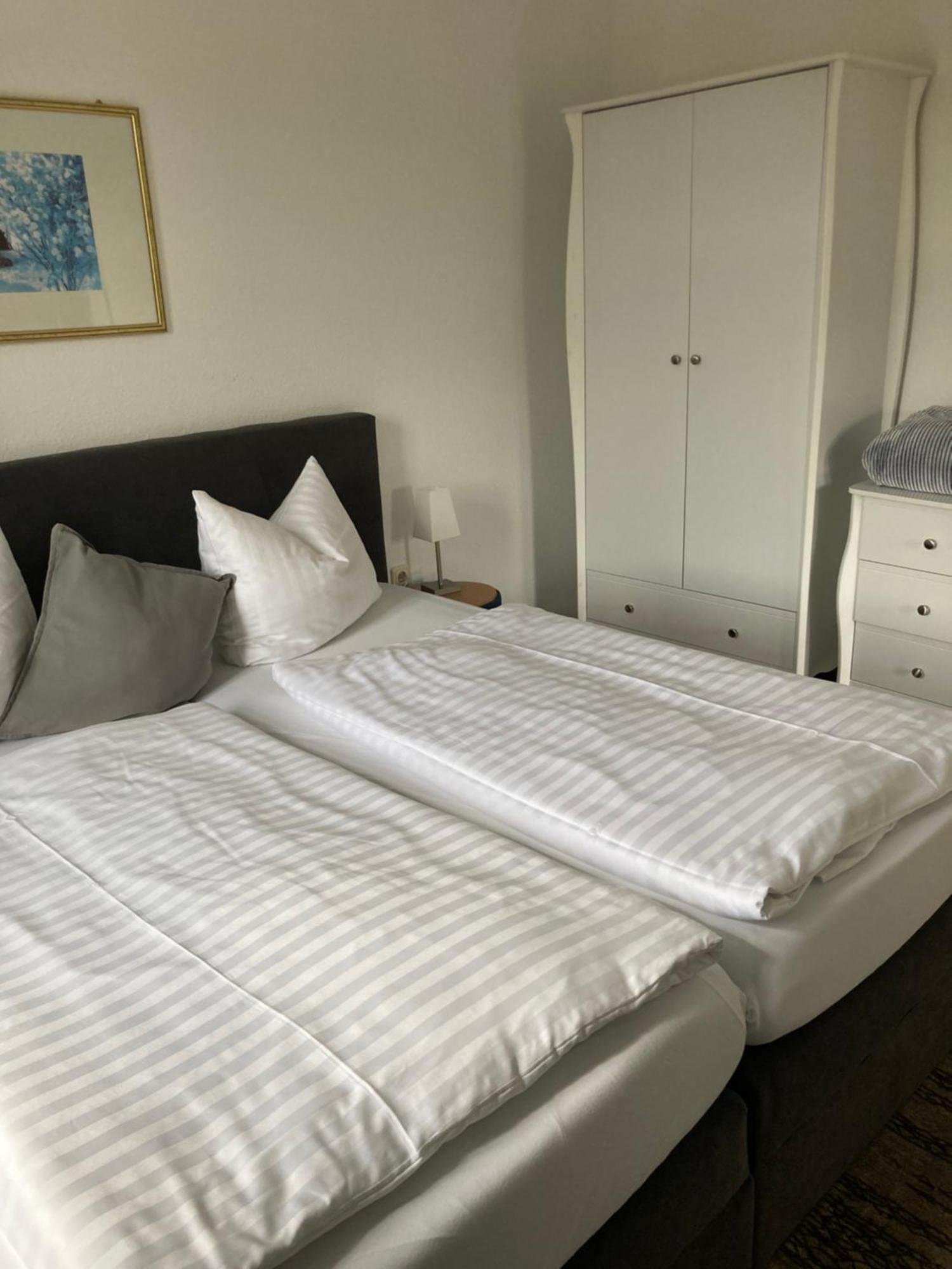Haus Brandenburg Aparthotel Stechlin Exteriör bild